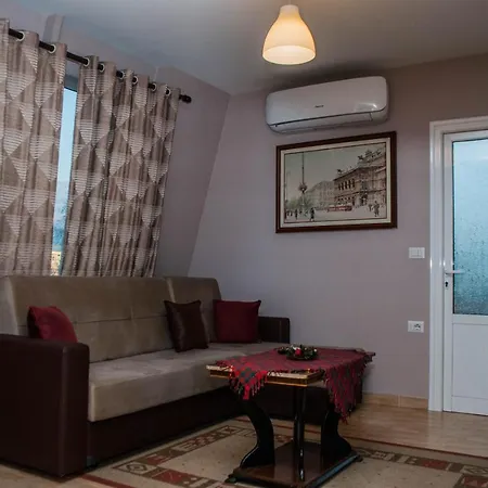 Daire In Out Albania Cozy Görice